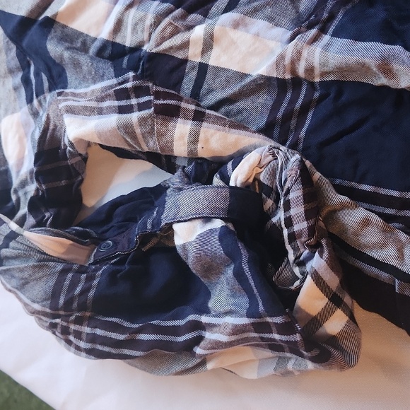 Lane Bryant Blue and White Casual Button Down Shirt - Picture 5 of 8